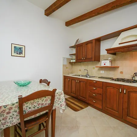 Holiday home Luxurious Mansion In With Garden *